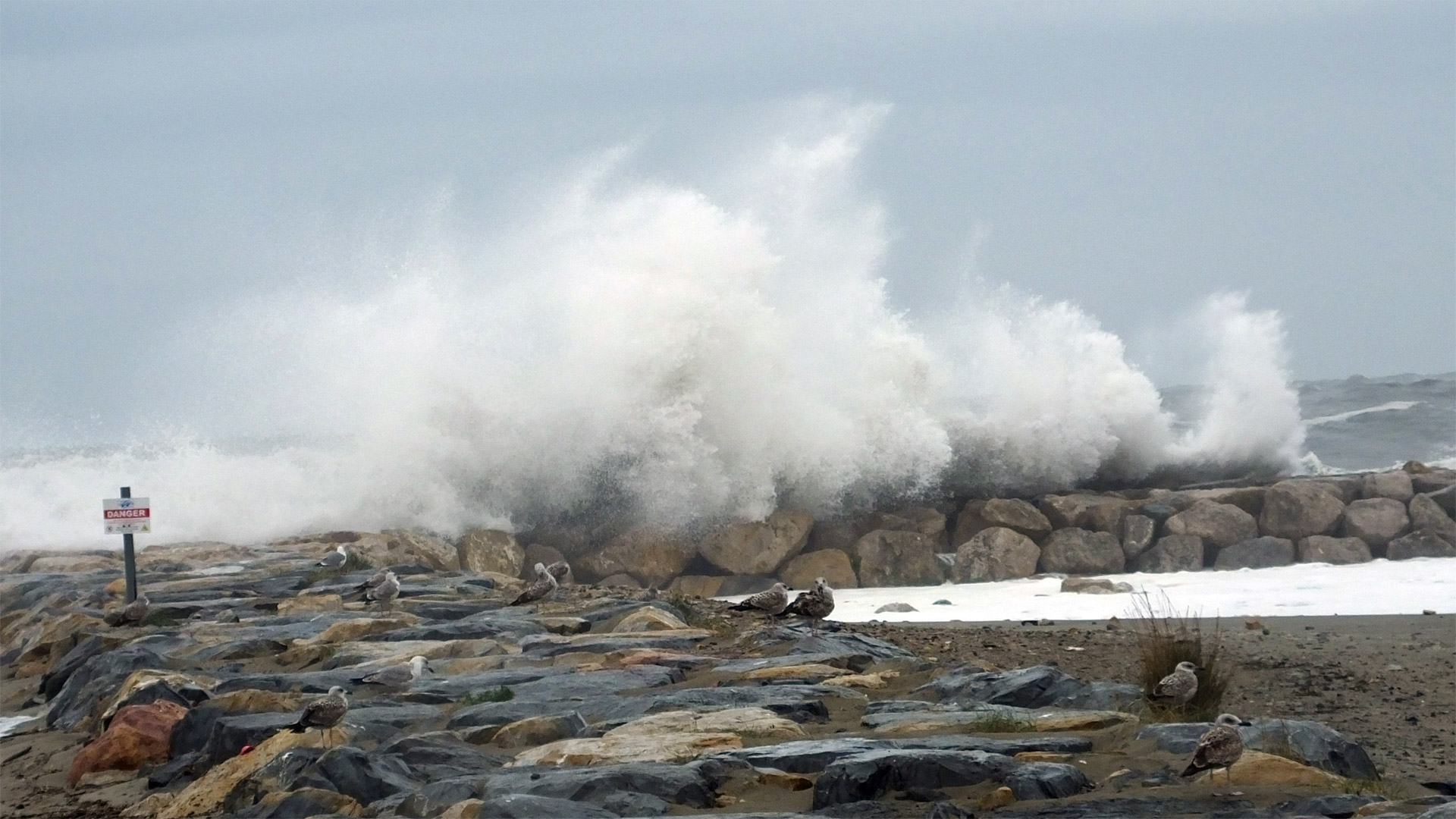 L'érosion marine aux Saintes Maries de la Mer LES SAINTES, notre village